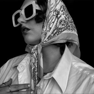 Meet your Posher, Danielle